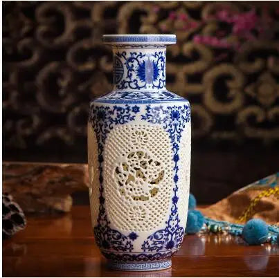 Antique Jingdezhen Handicraft Ceramic Vase Chinese Pierced Hollow Vase Wedding Gifts Home Furnishing Decoration Craft Articles